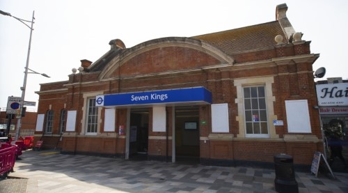 Seven Kings Station